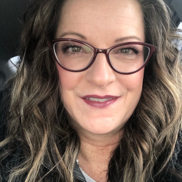 Meet your Posher, Sarah - Picture 4 of 8